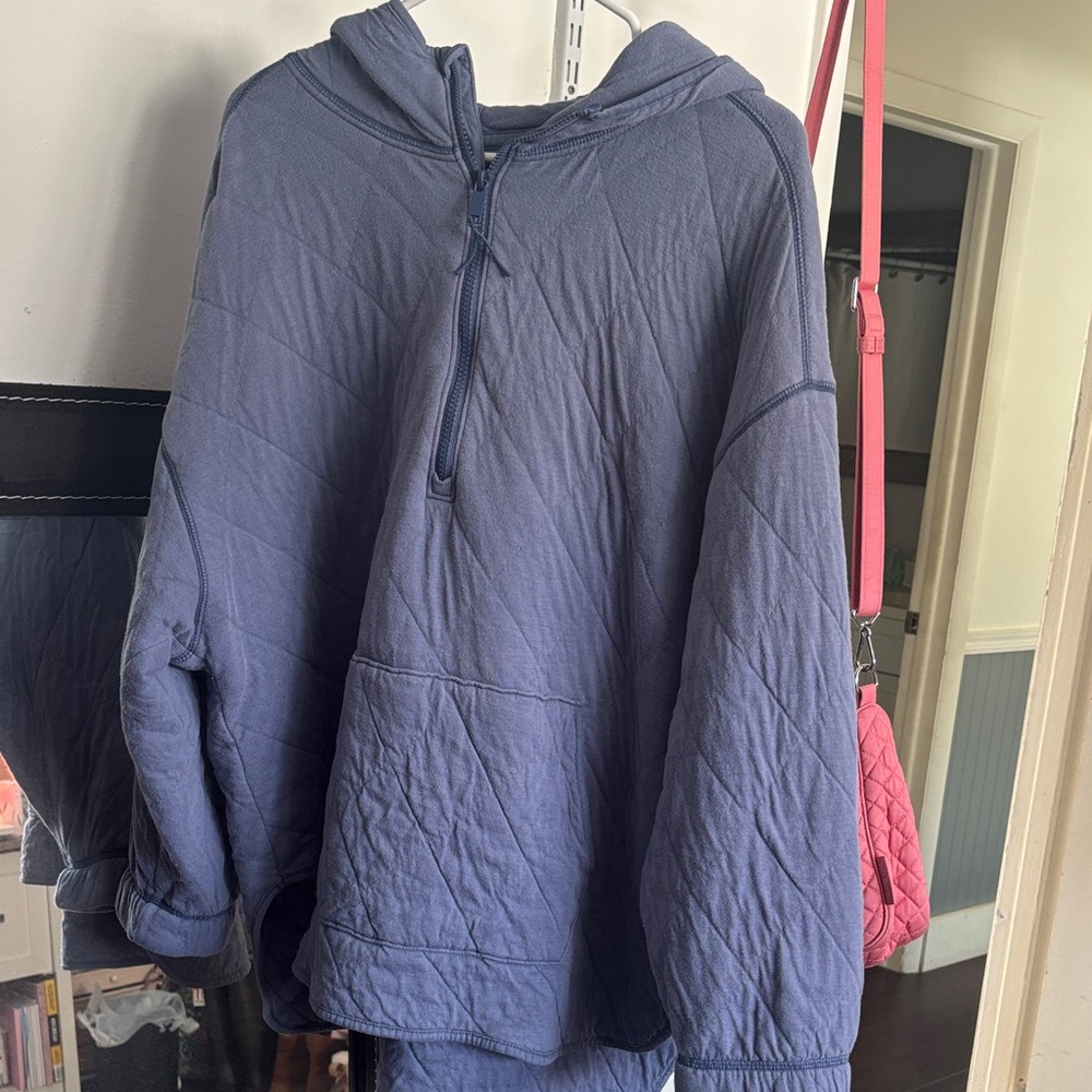 Old Navy Indigo Quilted Hoodie